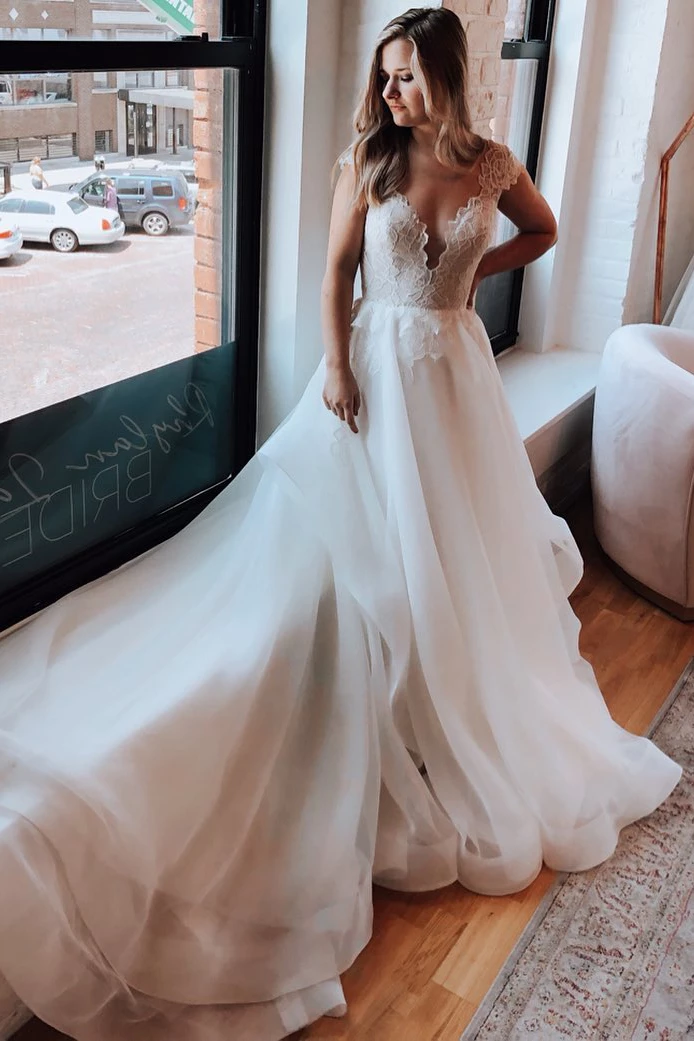 Cap Sleeves Open Back Chapel Train Wedding Dress with Lace Top Cap Sleeves Open Back Chapel Train Wedding Dress with Lace Top