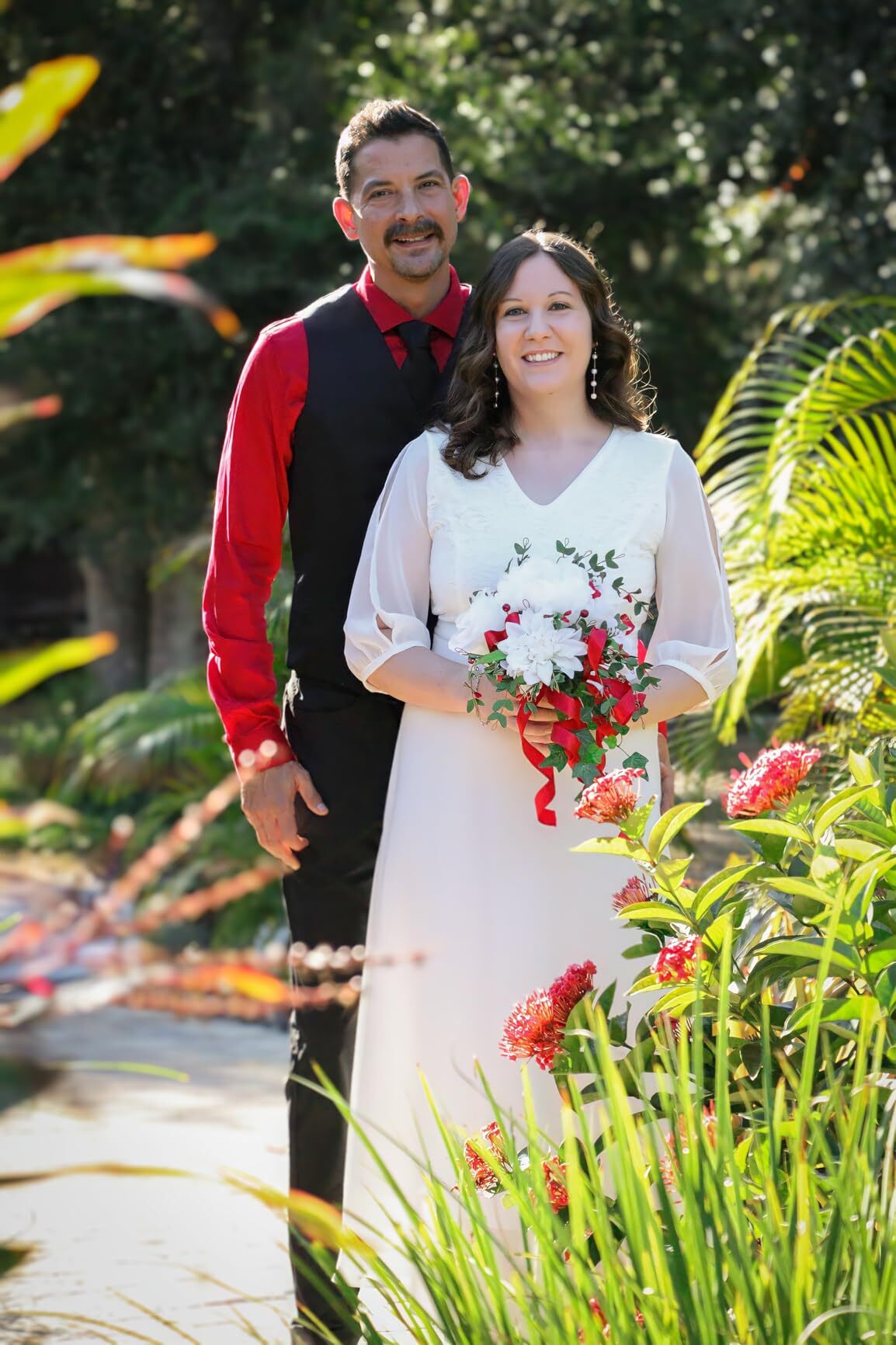 poinsettia wedding decor