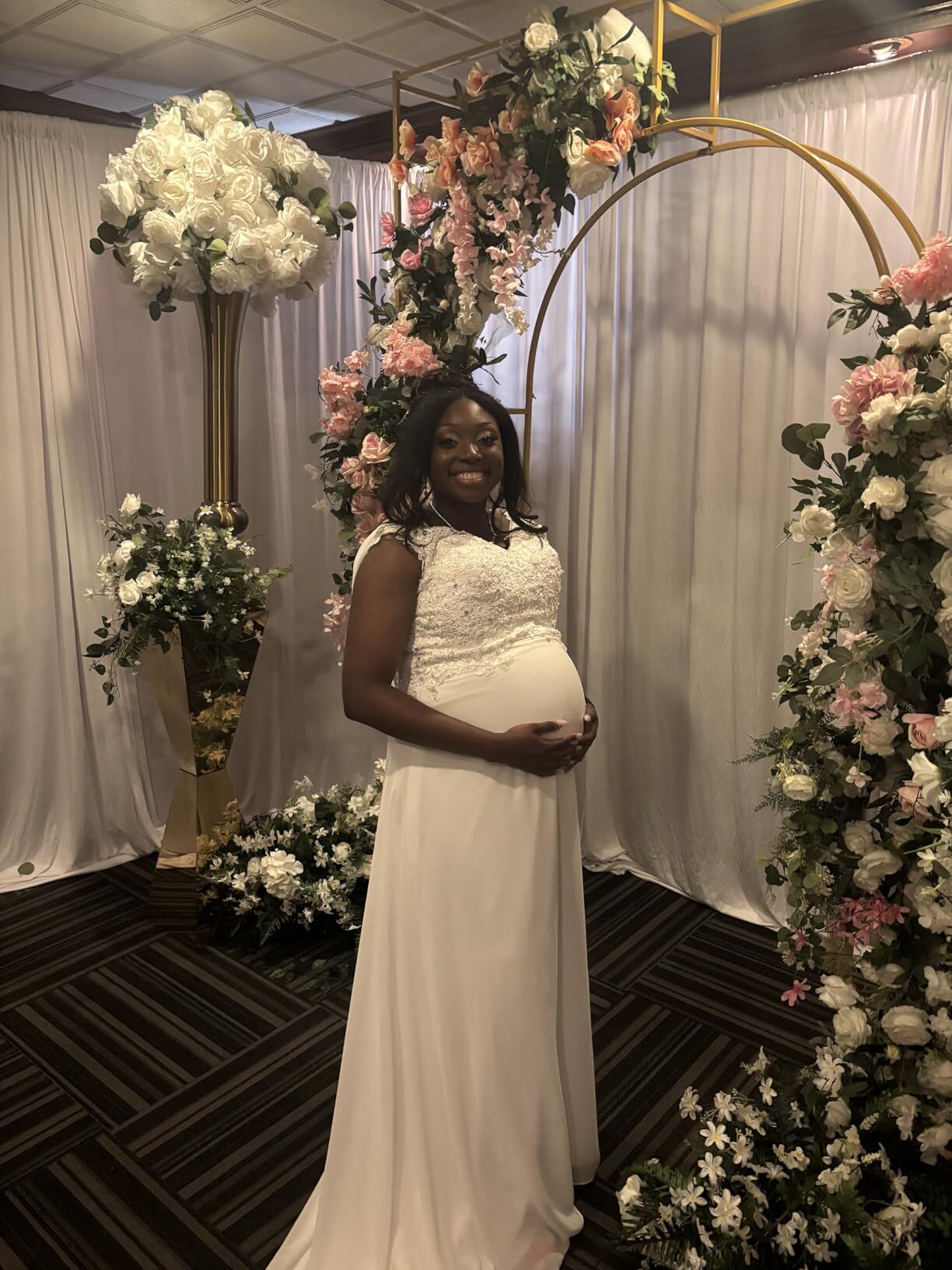 pregnant wedding dress