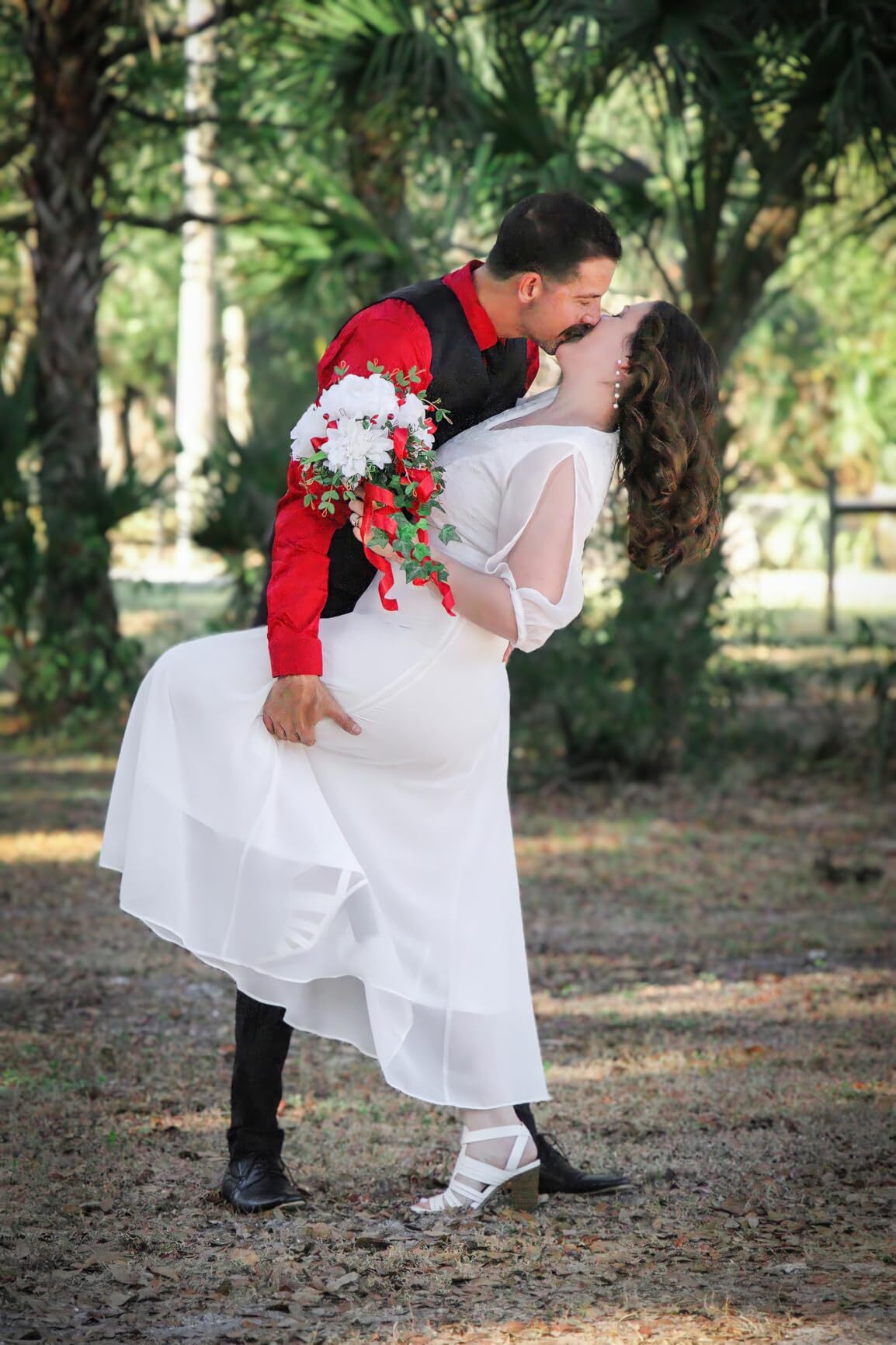 tropical Christmas wedding