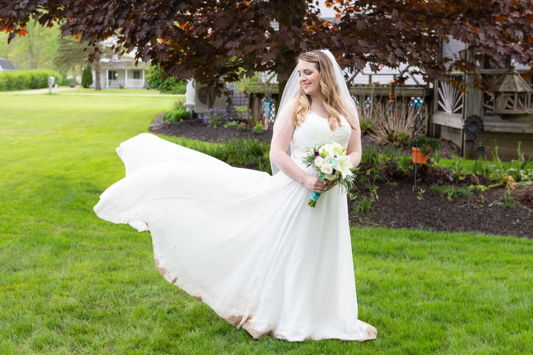 curvy bride wedding dress sizing 16 bust 10 waist