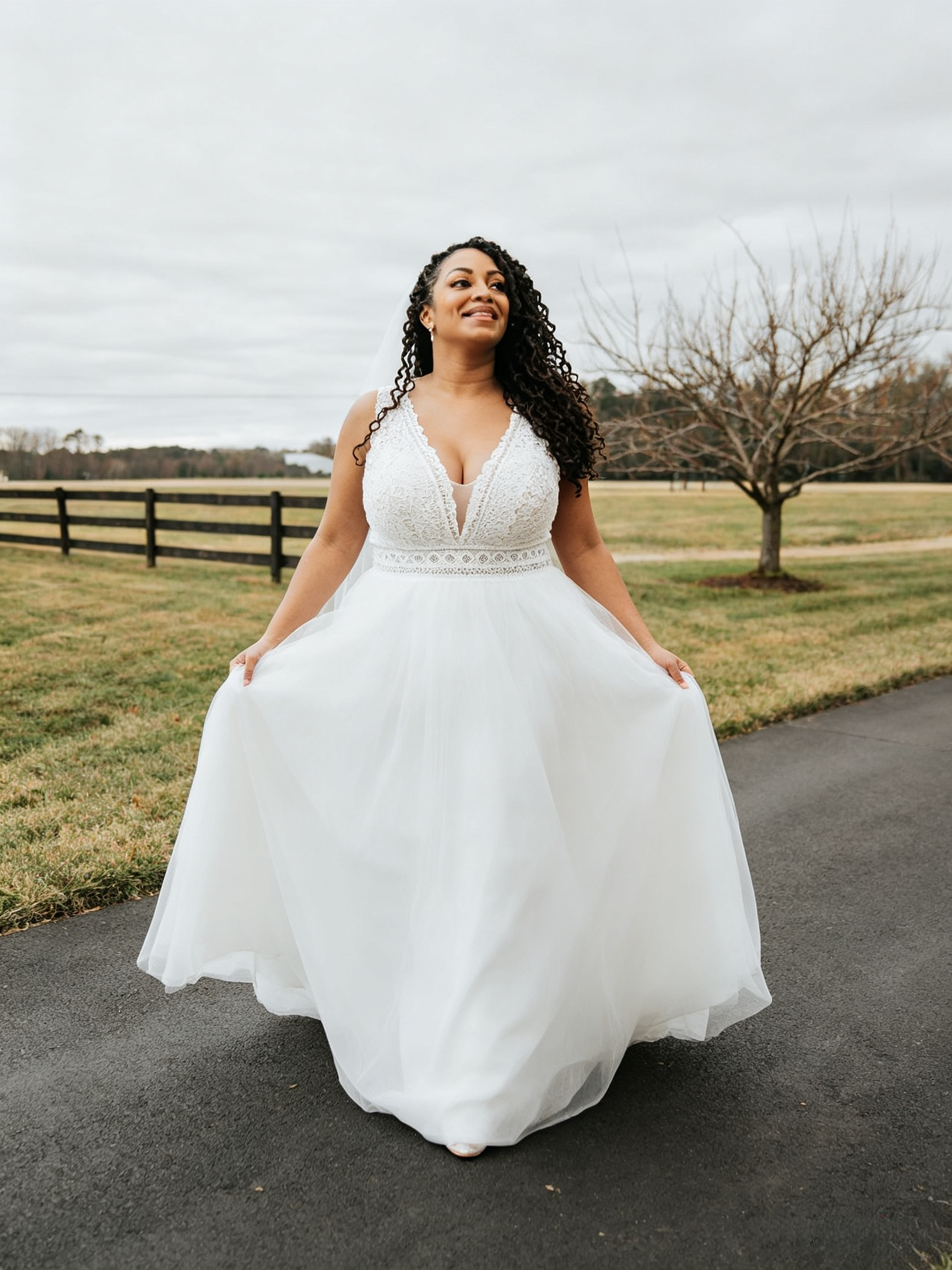 lace backless boho wedding dress