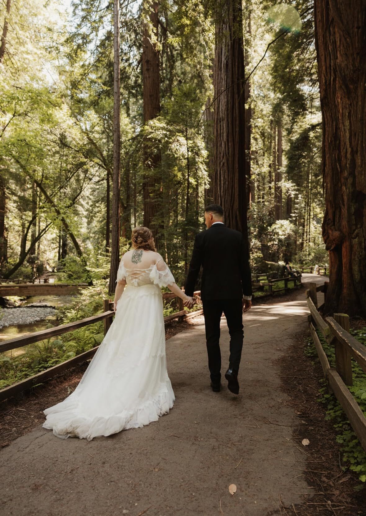 boho lace wedding dress with sleeves