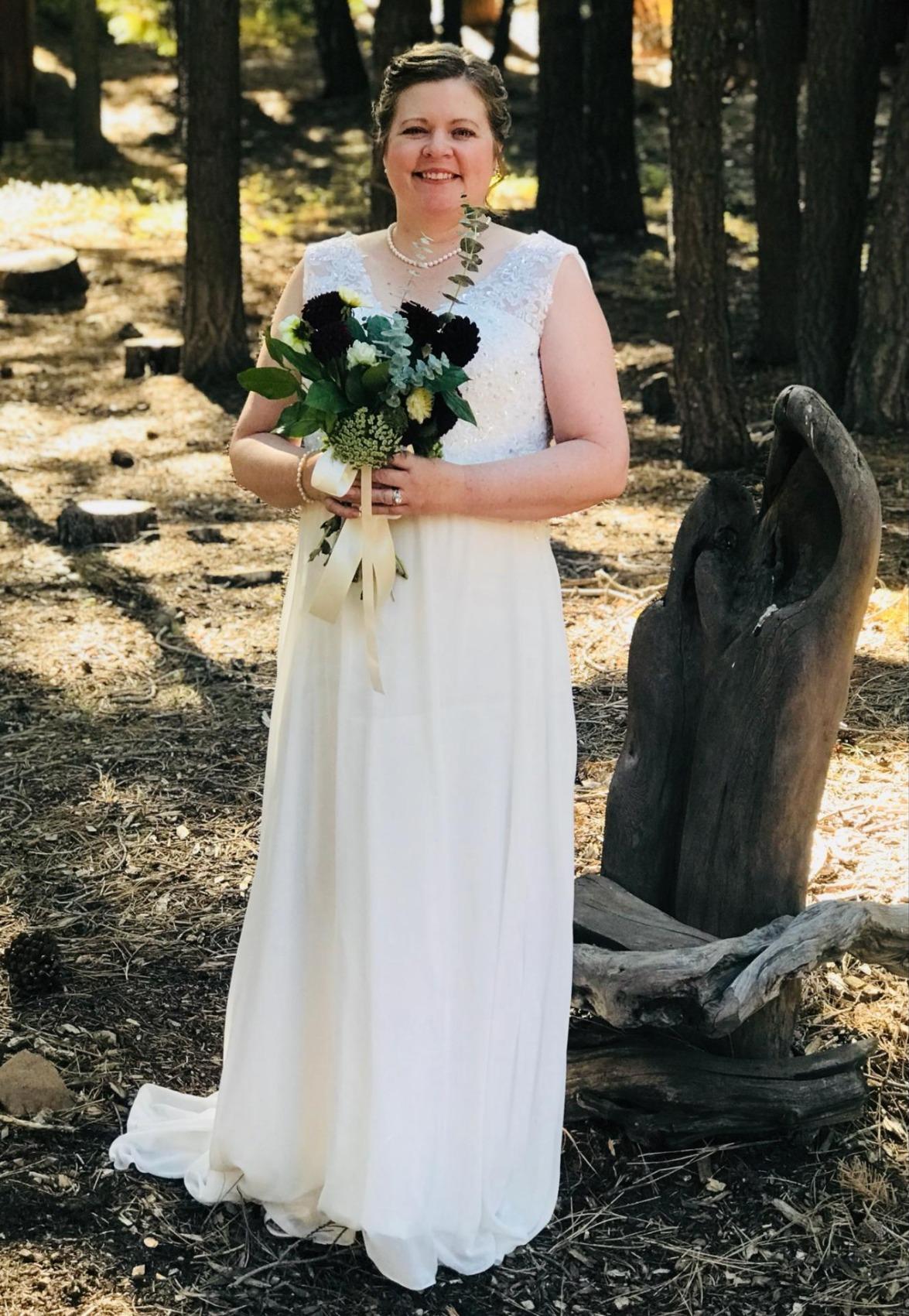 forest wedding gown for curvy figure