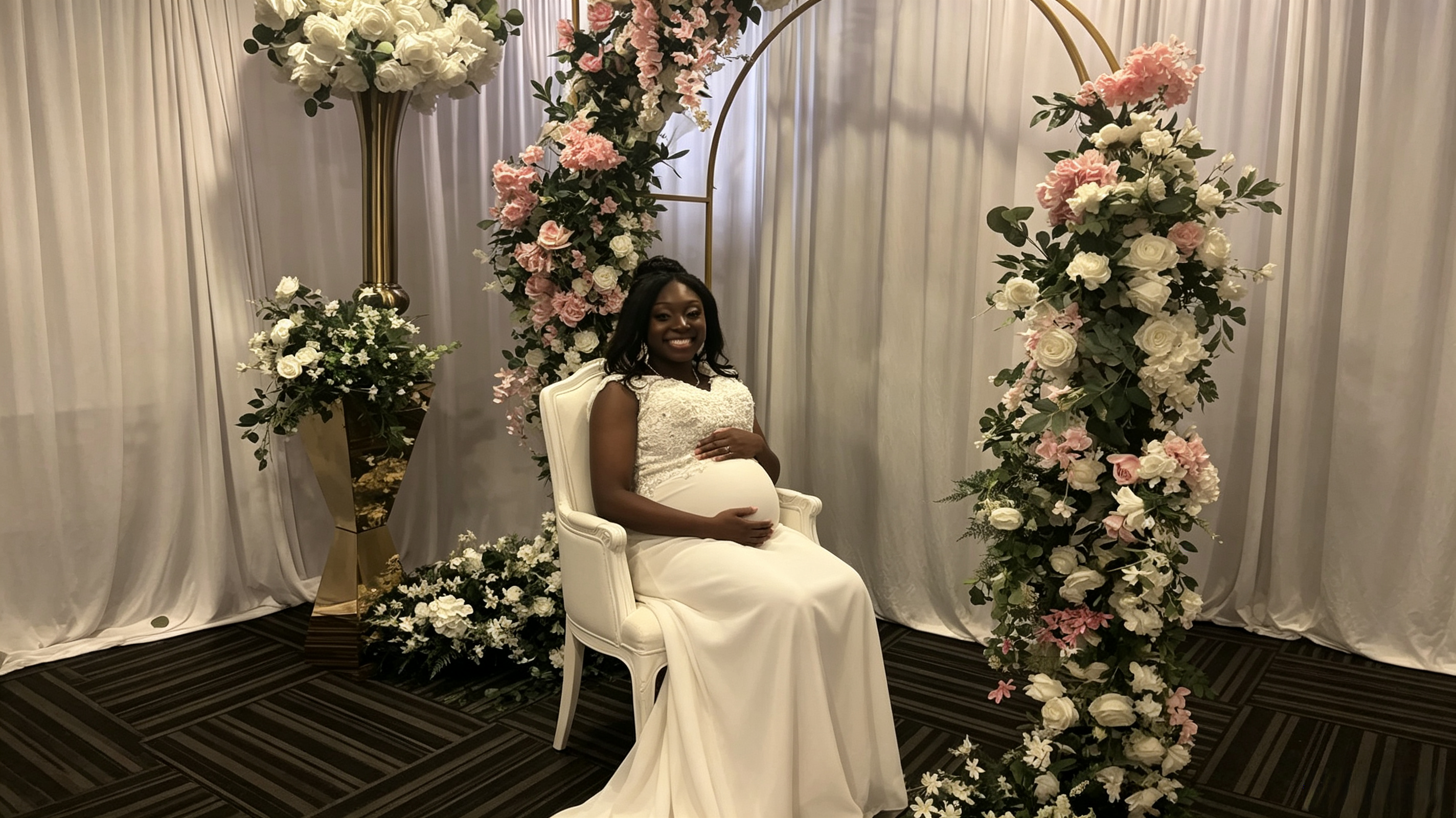 pregnant wedding dress