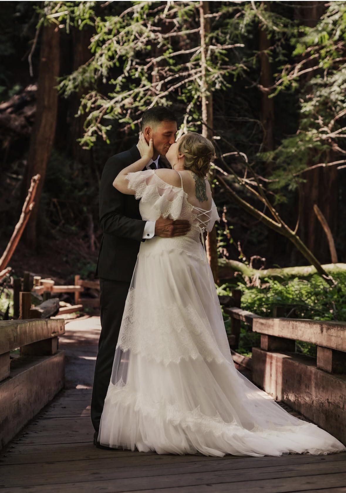 lightweight tulle wedding gown for hiking