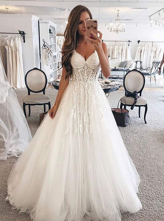 spaghetti strap a line tulle wedding dress Tulle A-line Deep V-neck Backless Spaghetti Straps Wedding Dresses, MW678